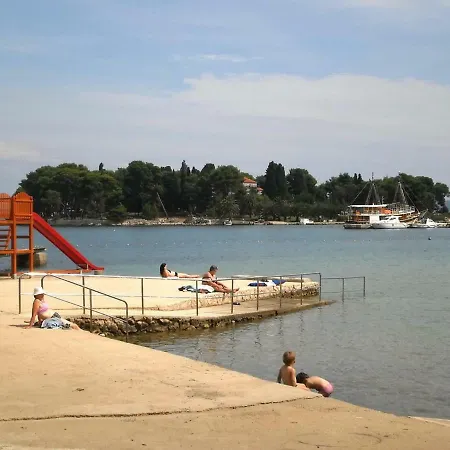 Holiday Daira.2 *